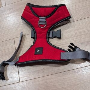 London Fog Pet Harness